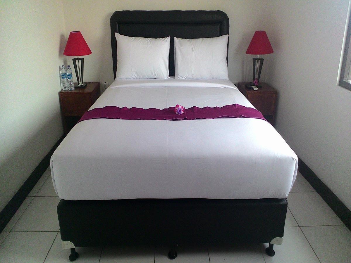 Sari Room Bed & Breakfast Nusa Dua  Exterior photo